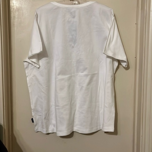 Eddie Bauer short sleeve V-neck tee. Size XXL brand new with tags. - Picture 2 of 6